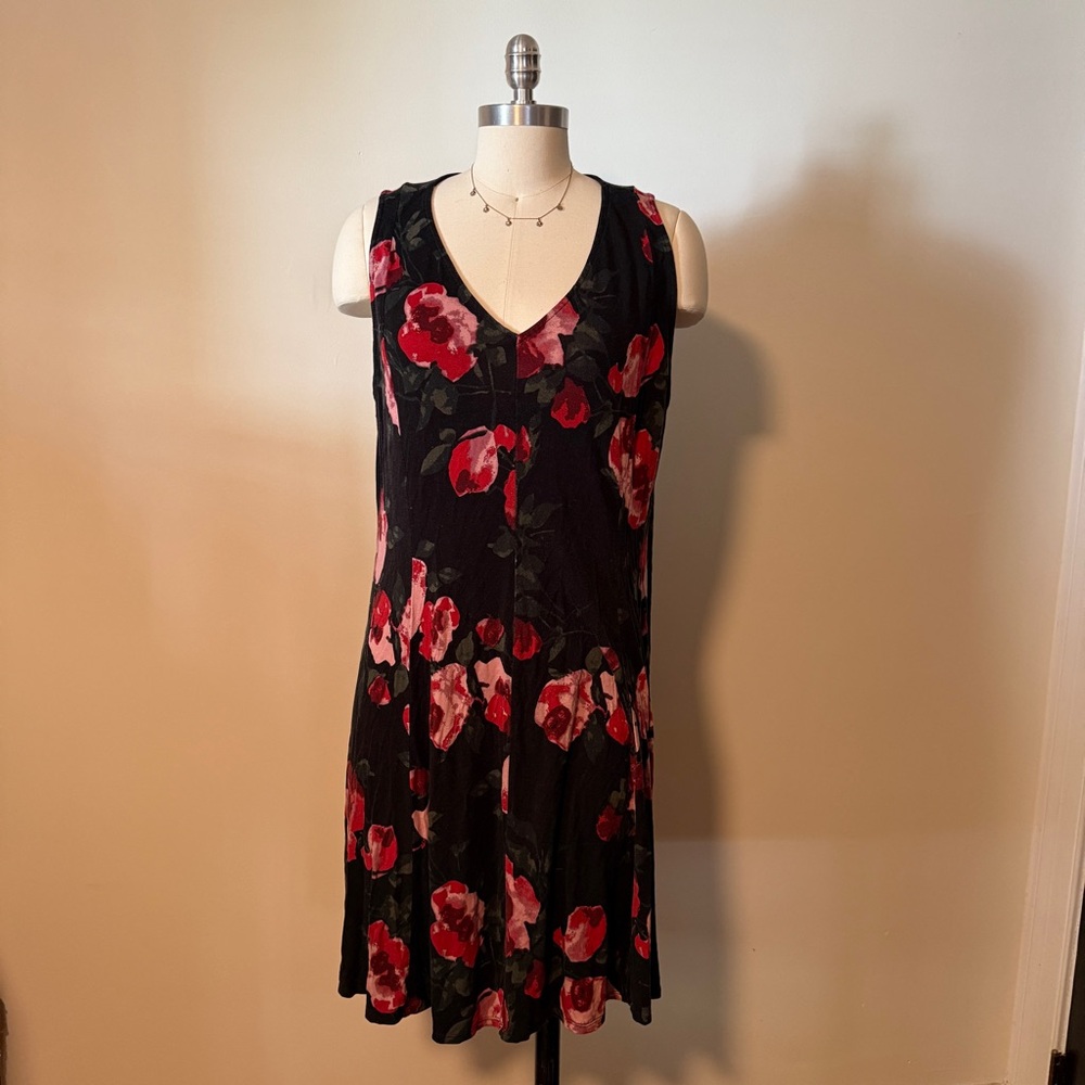 Black Floral Sleeveless Dress